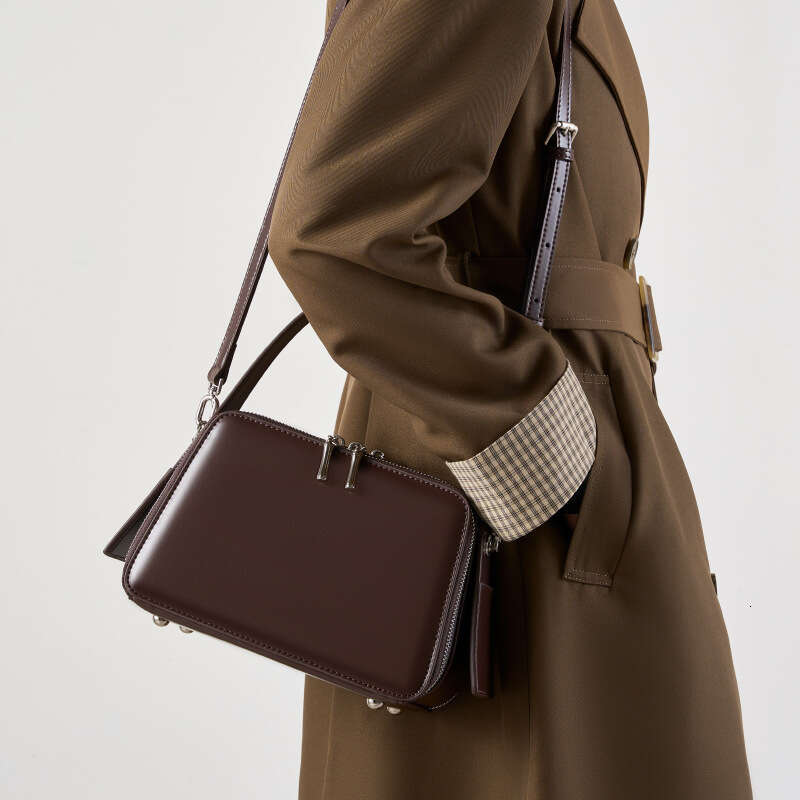 New Genuine Leather Niche Design Ear Hanging Small Square Bag Women Versatile Handheld Eaves Commuter Crossbody Luxury Casual Mini Shoulder Purse SENY