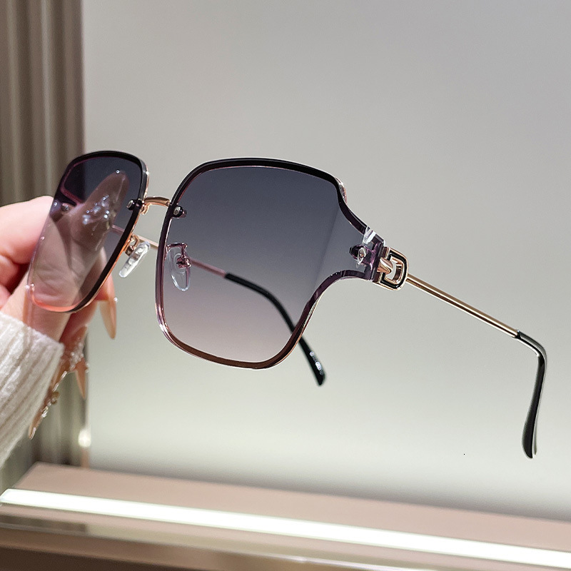 New Curved Surface Designer Sunglasses Women Plain Face Fashion Temperament Minimalist Light Luxury Outdoor Daily Driving Travel Shopping Party UV Pro
