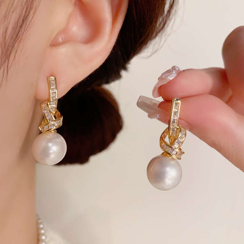 yoyo jewelry Korean-style personalized light luxury micro-inlaid zircon knotted pearl earrings exquisite fashionable versatile ultra-shiny slimming ea - view 3