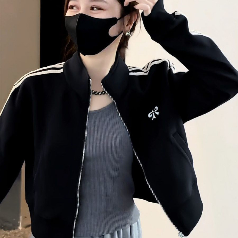 2026 Women's Short Korean - style Casual Baseball Jacket a Loose Style for Small - framed Girls in Spring Fashionable Sports Top