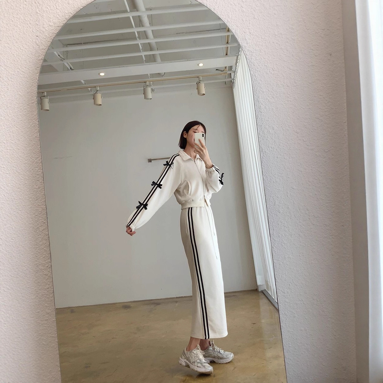 2026 Women's Fall Youthful - reducing Long - sleeve Striped Jacket Embellished with Bows + Straight - tube Maxi Skirt