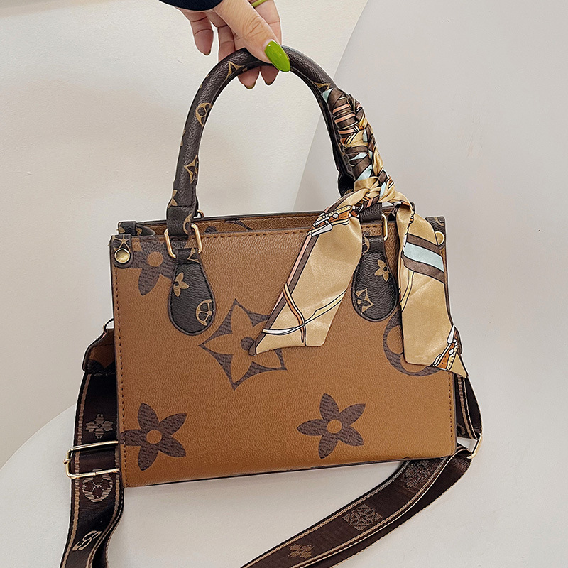 Free shipping hot selling 2026 new vintage tote bag retro women's bag large capacity shoulder bag wide shoulder strap trendy bag