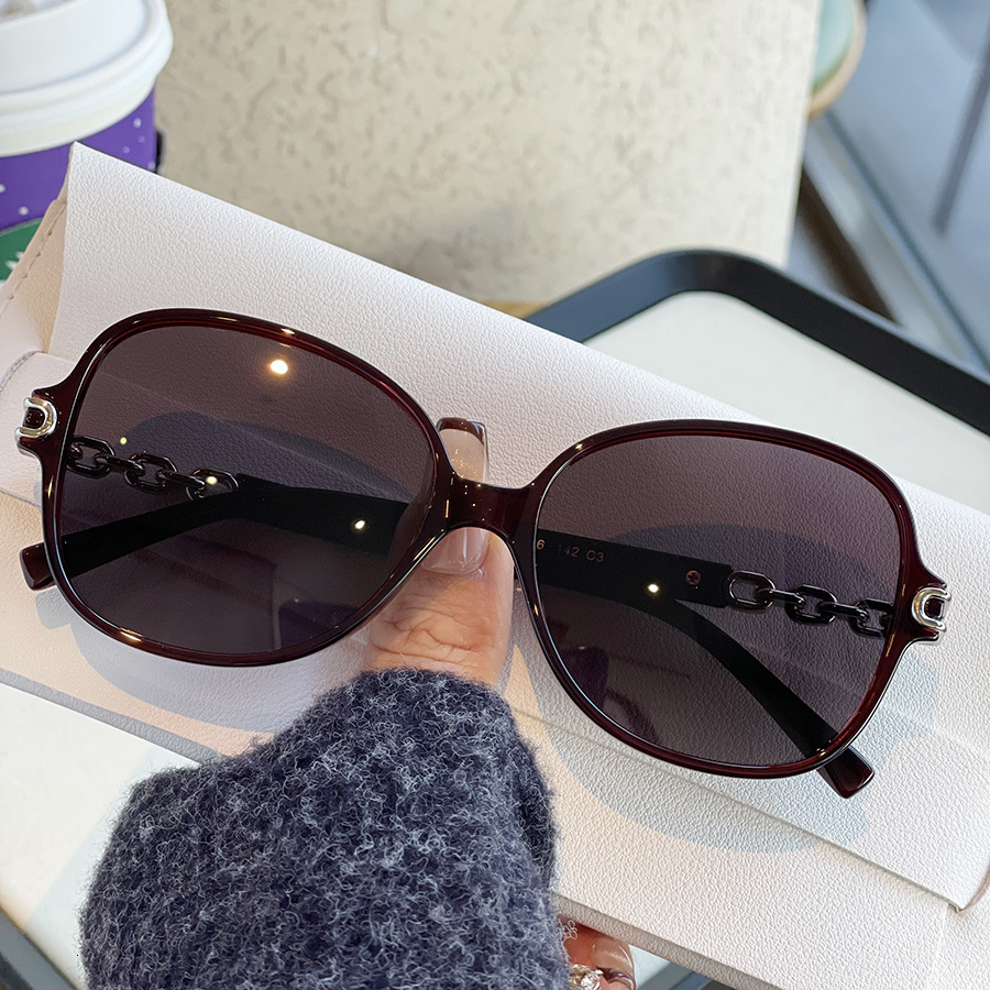 New Butterfly Retro Large Frame Designer Sunglasses For Women High-end Temperament Polarized Eyewear UV Protection Fashion Face Slimming Outdoor Stree