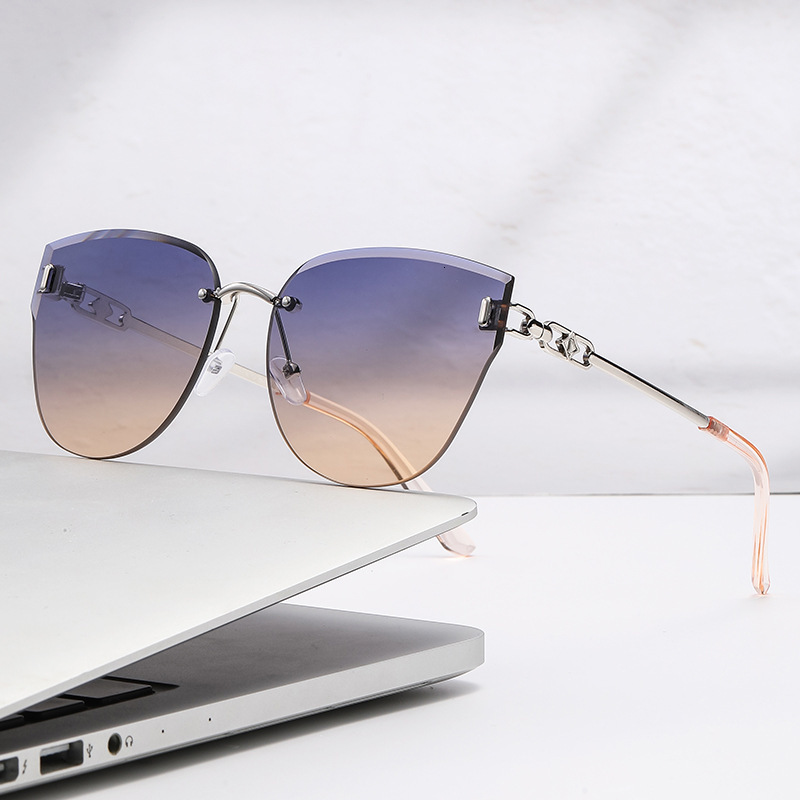 New Rimless Cut Edge Designer Sunglasses Metal Trendy Large Frame Protection Face Slimming Eyewear For Women Driving Cycling Outdoor Beach Street Dail