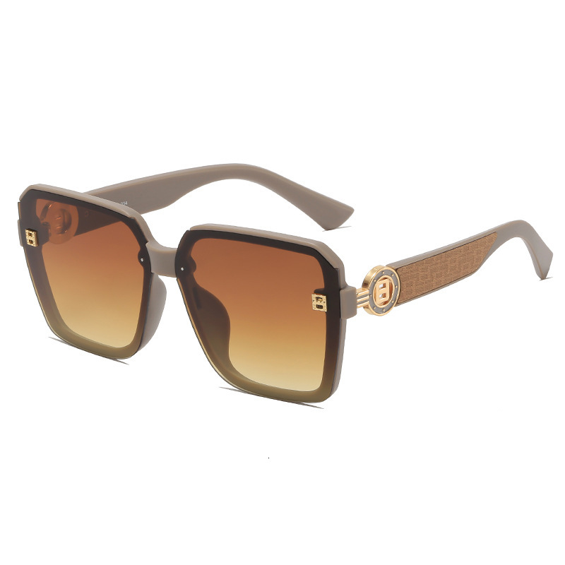 2026 New Fashion Mom Style Designer Sunglasses Women UV Protection Outdoor Street Shooting Daily Casual All Match Trendy Sun Shade Glasses
