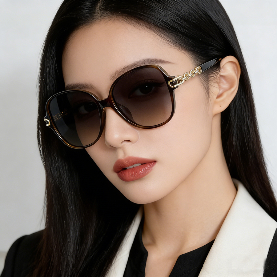 New Butterfly Retro Large Frame Designer Sunglasses For Women High-end Temperament Polarized Eyewear UV Protection Fashion Face Slimming Outdoor Stree