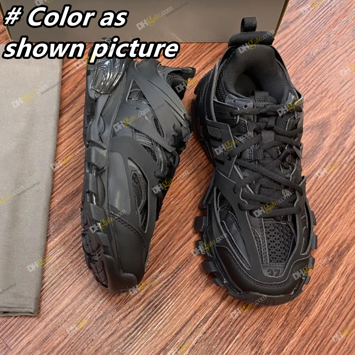 Free Shipping 2027 Designer shoes Track sneakers 70 LED for men women shoe casual sport shoe White Black Green Pink Grey Platform Wmns Runner sneaker 