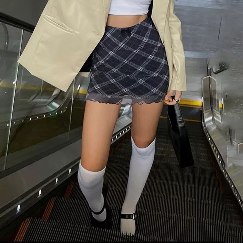 Spicy Girl Blue White Plaid Mesh Double Layer Ruffled Designer Skirt American Style High Waist Slim Casual Hip Wrapped Mini Skirt Elegant Temperament 