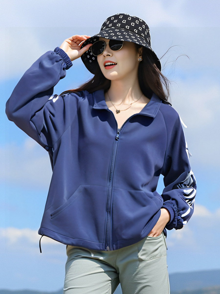 2026 new Women's Plus-Size Bow-striped Coat for 130 - 320 Jin, New Spring and Autumn Style Loose long-sleeved top