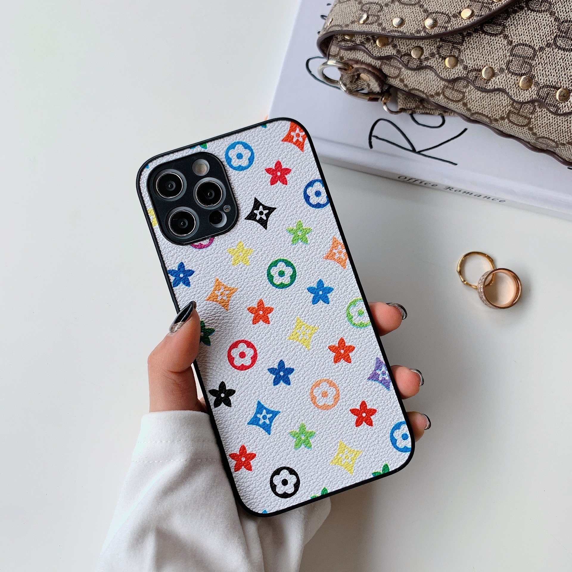 Trendy Retro Classic Full Coverage Designer Phone Case Anti Slip Shockproof Protective Cover Suitable For IPhone 11 12 13 14 15 16 17 Pro Max