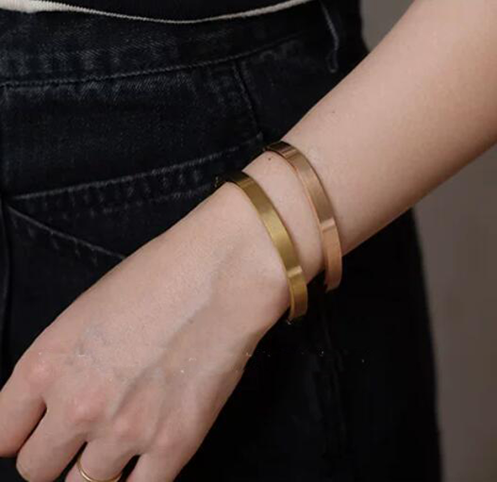 women men High-quality fashionable premium personalized A1