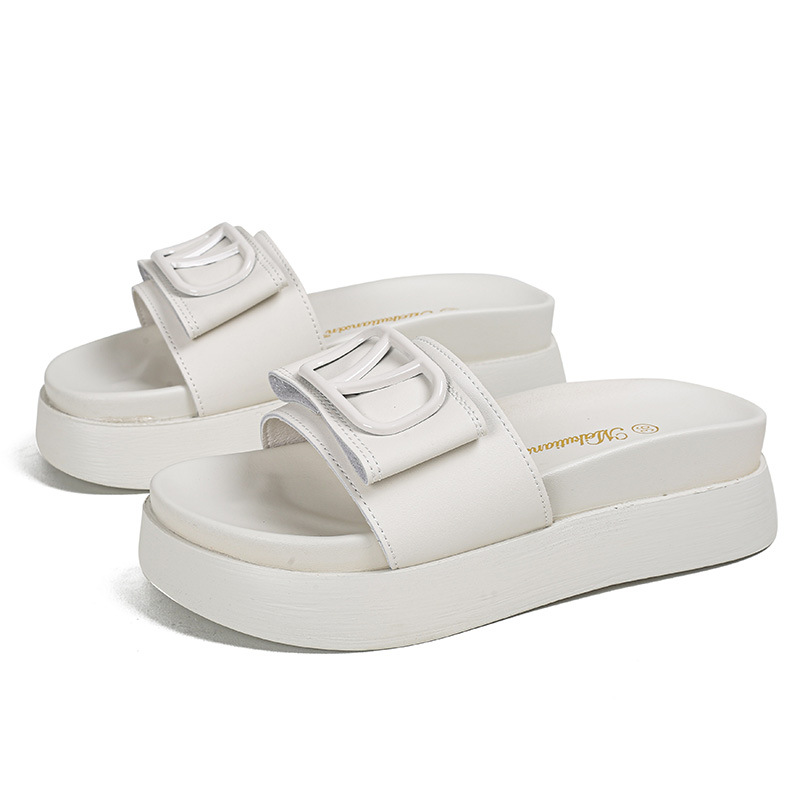 2026 new summer leather designer slippers for women fashionable and versatile thick soled and height increasing beach shoes plus size 31-44