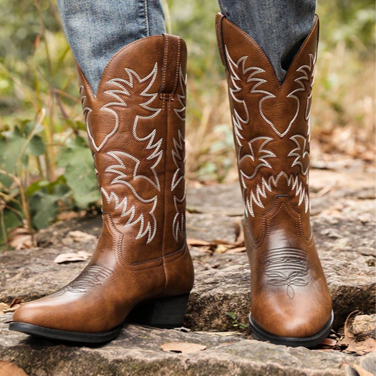 2026 New Hot Selling Cowboy Boots Men's Square Head Western Boots Durable Retro Classic Embroidered Set Wearing Boots Anti Slip Rural Boots - view 4