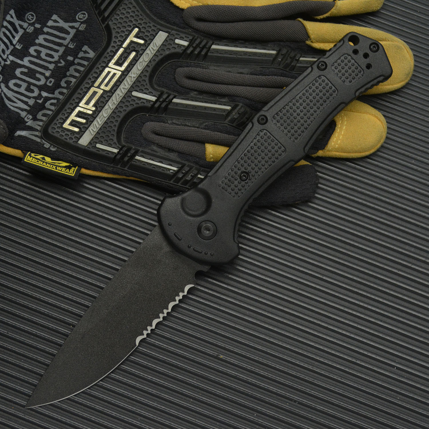 New 9070 Small Folding Knife EDC Camping Hiking Tools High Quality D2 Blade Nylon Fiber Handle Outdoor Pocket Knife