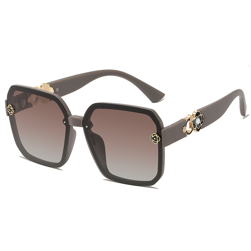 Designer Sunglasses Largeframe sunglasses for women new summer model UV protection highend polarized sunglasses trendy Luxury brand sunglasses