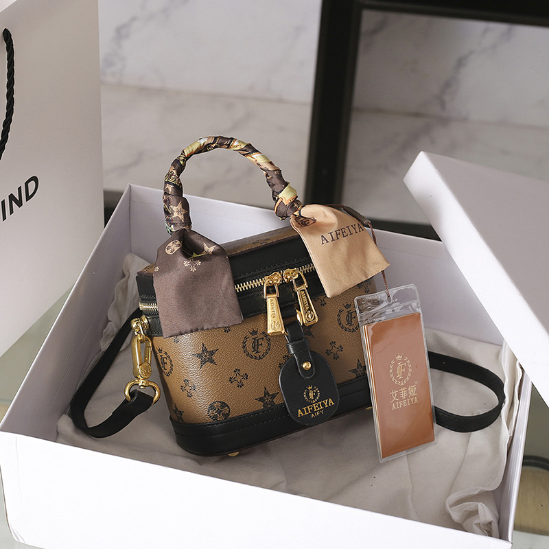 Free Shipping luxury bag Vintage Monogram Box Bag for Women 2026 New Silk Scarf Top Handle Crossbody Shoulder Purs hot