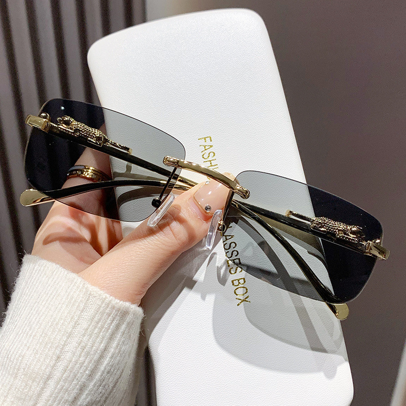 Luxury Brand Designer Sunglasses Personalized European And American Fashion Small Frame Hip-Hop Sunglasses High-End Men's Ins Glasses Internet Ce