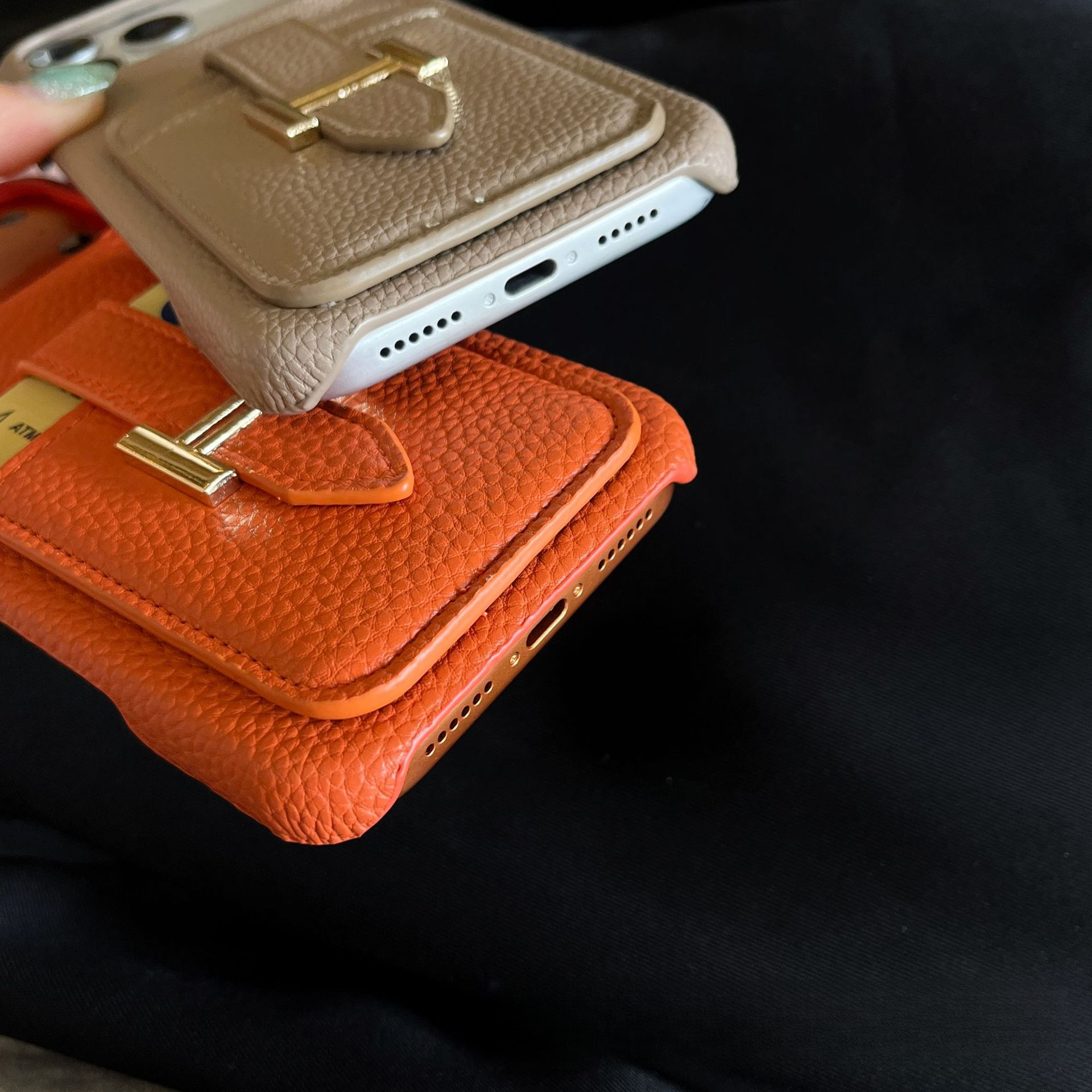 Fashion Card Slot Oil Edge Full Coverage Designer Phone Case Anti Drop Wear Resistant Luxury Women Protective Cover Suitable For IPhone 15 Pro 17 Pro 
