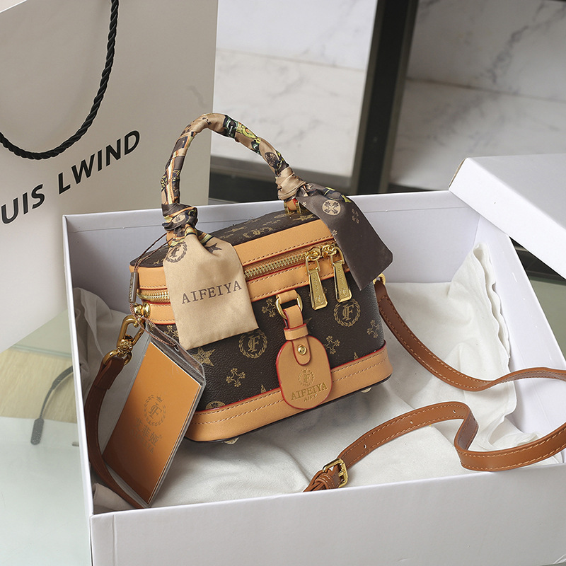 Free Shipping luxury bag Vintage Monogram Box Bag for Women 2026 New Silk Scarf Top Handle Crossbody Shoulder Purs hot