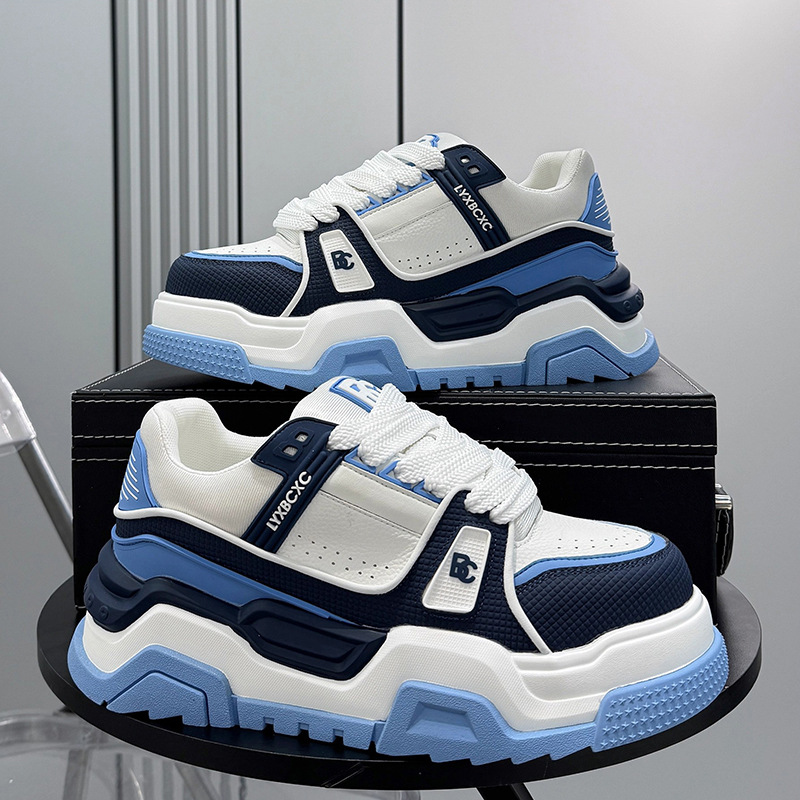 2026s Advanced casual shoes with ultra-thin and soft sole comfortable outdoor running shoes for young people