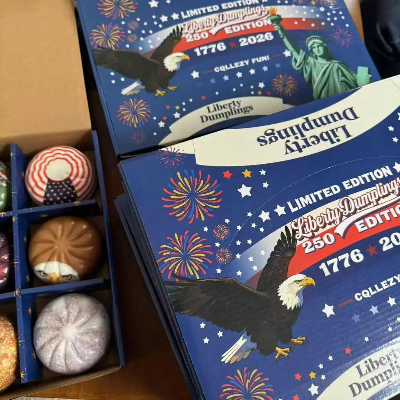 250th USA Anniversary Liberty Dumplings 12pc Gift Set 1776-2026 Eagle Statue Squishy Toy Independence Day Commemorative GiftT260505