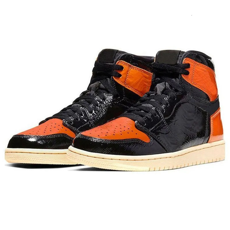 1 1s Low Basketball Shoes Nigel Sylvester Spider Verse Voodoo Alternate Shadow Bred Patent Shattered Backboard Womens Mens Trainers Outdoor Sneakers