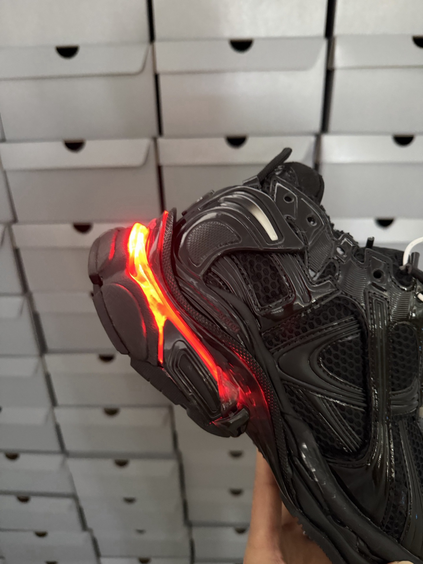 2026 xvfB7.5 LED New Fashion shoes Running shoes for women sports trainers Fashion shoes 35-46