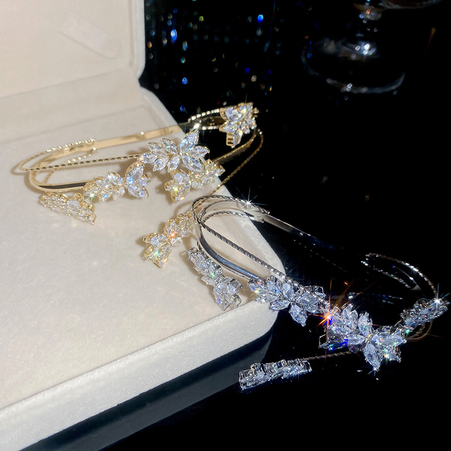 Ultra-shiny zircon flower elegant ladylike style, exquisite bracelet, light luxury and high-end feel, women's jewelry - view 9