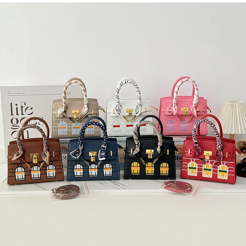 Hot selling small house bag elegant handbag 2026 new fashion trend high-end texture shoulder bag