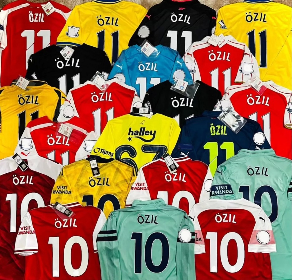 retro Soccer Jersey vintage classic Football Shirt kit HENRY BERGKAMP 88 90 91 92 93 94 95 96 97 98 05 06 07 PERSIE VIEIRA PIRES ADAMS Uniforms WRIGHT