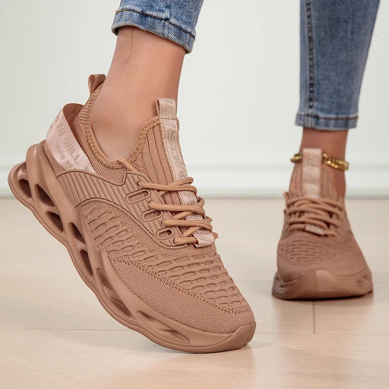 Women Sport Shoes Fashion Platform Sneakers Ladies Spring Winter Flats Running Shoes for Woman Plus Size 43 260506