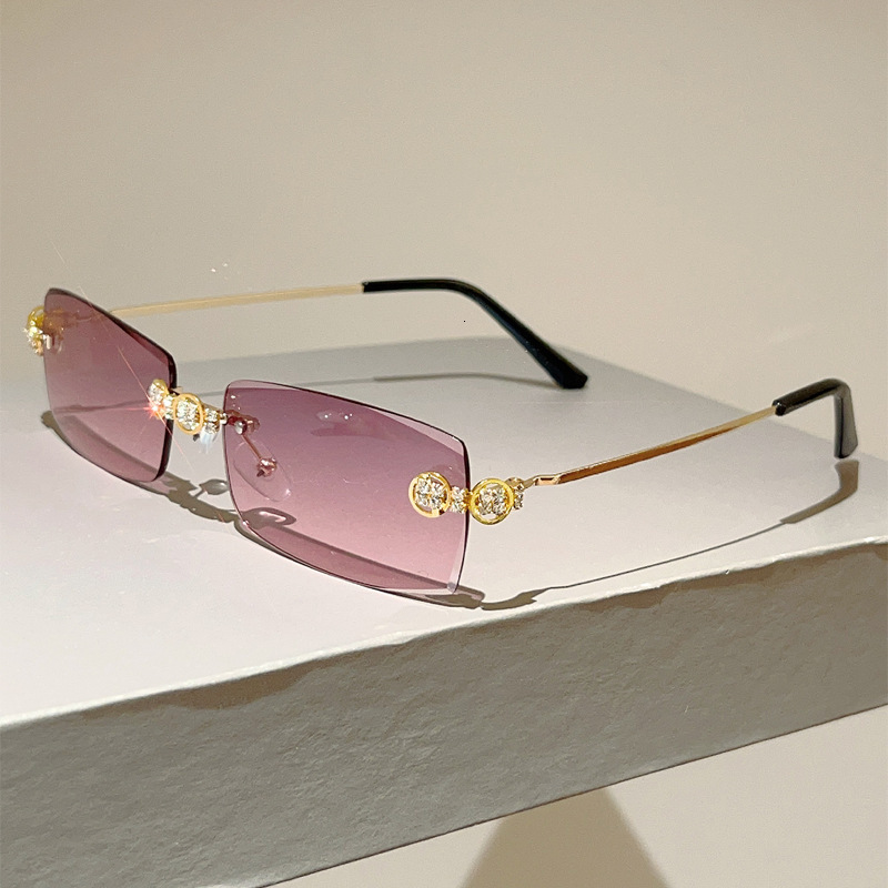 Luxury Brand Designer Sunglasses 2025 New Style Personality Frameless Diamond-Studded Small Square Sunglasses European And American Fashion INS Style 