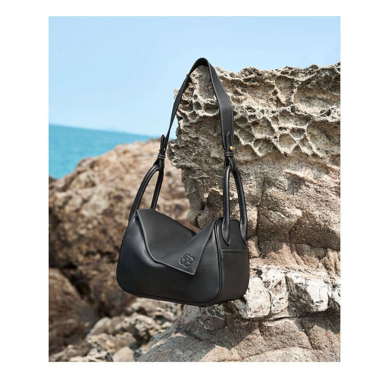 Same Style As Wang Churan S Gongxuan Yuanbao Top Grain Cowhide Pillow Shoulder And Crossbody Bag Commuter Underarm SENYY