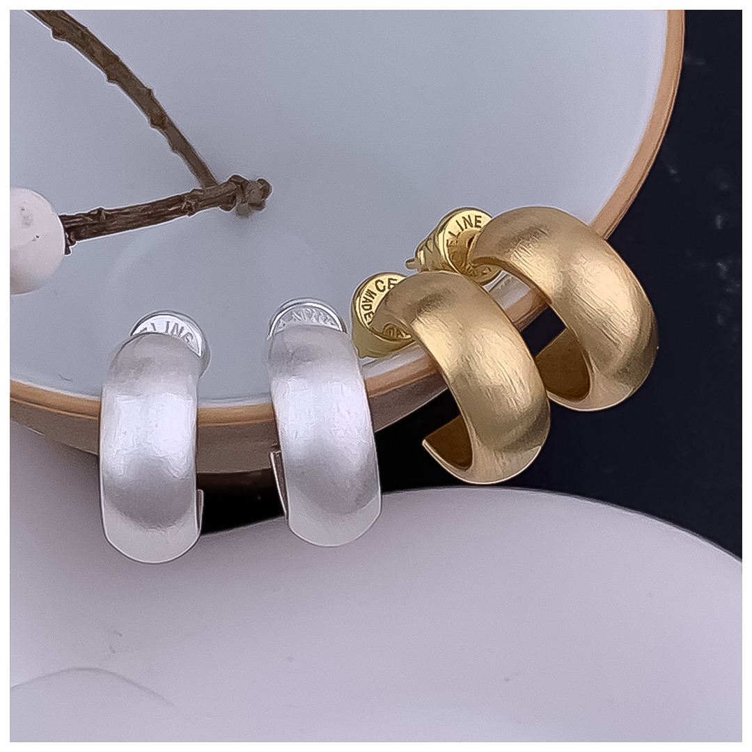 Designer Earrings Designer Earrings Women 18K Gold Silver Plated Earring Matte C Shape Hoop Earrings Luxury Jewlery Designer for Women Elegant Timeles