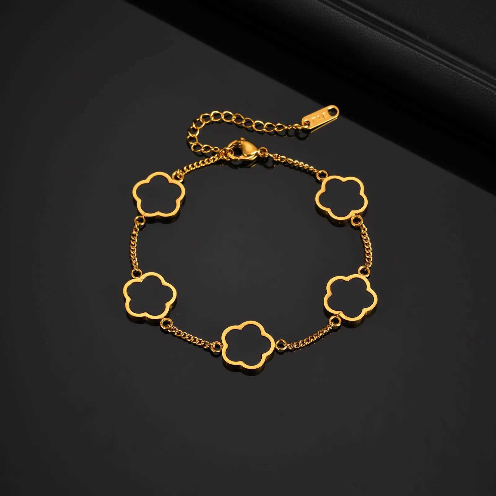 Classic Stainless Steel Bracelet for Men Five Leaf Flower Gold Silver Color Bracelet Fashion Waterproof High Quality Jewelry Z260506 - view 6