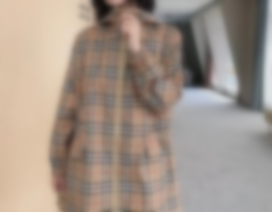 2026 new medium long trench coat Fashion checkered coat light hooded coat