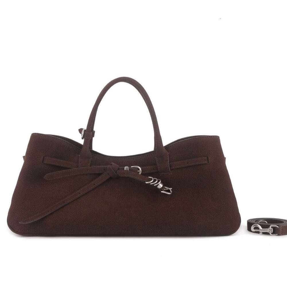 Korean Style Mrs Handbag Made Of Top Layer Cowhide With A Unique Belt Buckle Design Fashionable And Versatile Casual Shoulder Bag SENYY