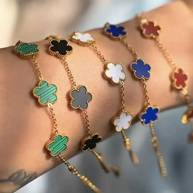 Mussel Five-Leaf Plum Blossom Stainless Steel Womens Exquisite Chain Bracelet 18k Gold Plated Light Luxury Lucky Jewelry Z260506