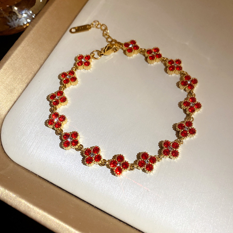 Shiny diamond-studded floral bracelet, elegant and luxurious, sophisticated jewelry for women - view 6