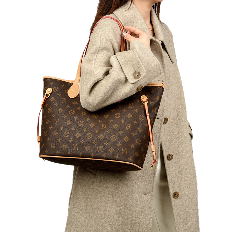 OULAIMEIZI designer Women's tote bags 2026 new style fashionable and niche design with a sense of luxury for summer large-capacity suitable for c