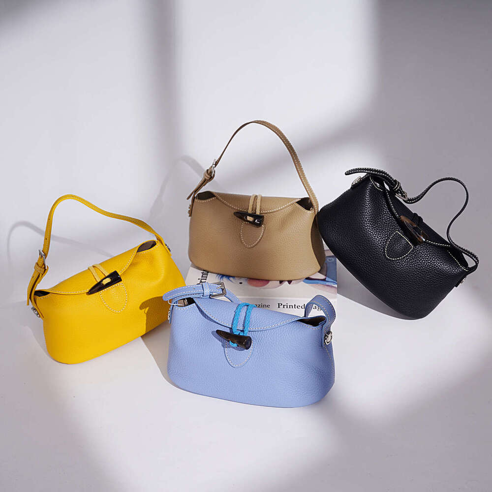 Yuanbao Lychee Pattern Design Women S Shoulder Underarm Bag Niche Fashion Spring Summer Versatile Crossbody For Commuting SENYY