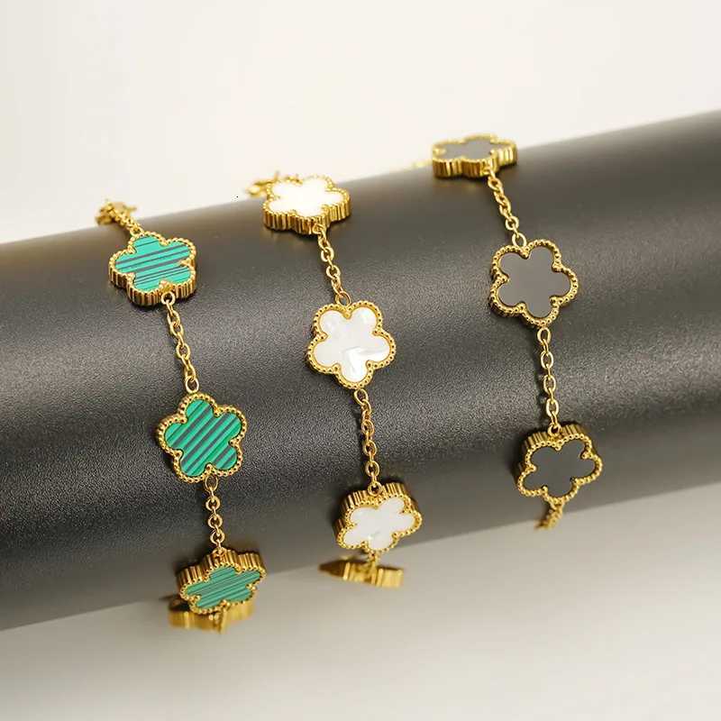 Mussel Five-Leaf Plum Blossom Stainless Steel Womens Exquisite Chain Bracelet 18k Gold Plated Light Luxury Lucky Jewelry Z260506