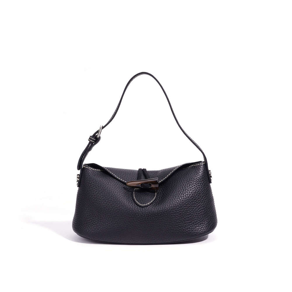 Yuanbao Lychee Pattern Design Women S Shoulder Underarm Bag Niche Fashion Spring Summer Versatile Crossbody For Commuting SENYY