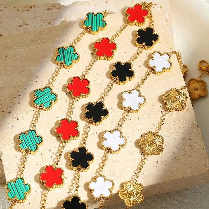 Mussel Five-Leaf Plum Blossom Stainless Steel Womens Exquisite Chain Bracelet 18k Gold Plated Light Luxury Lucky Jewelry Z260506