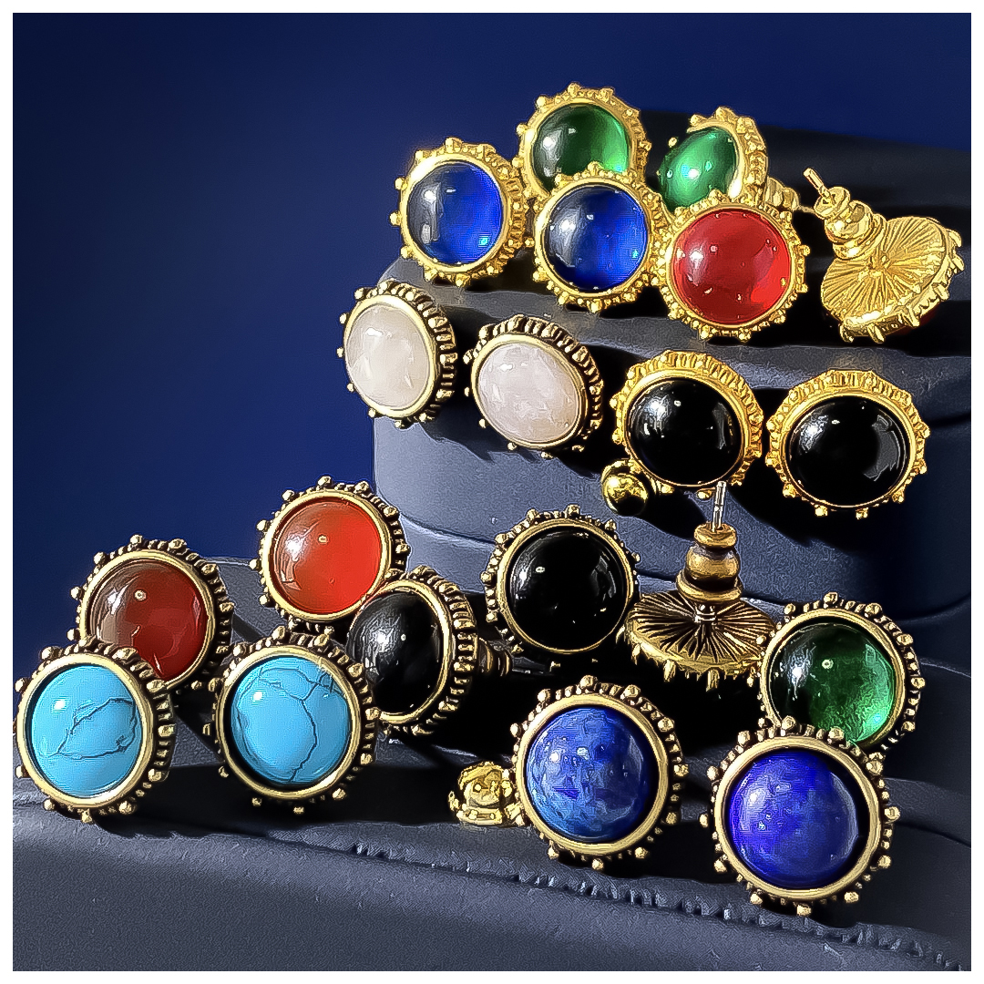 Designer Earrings Women Vintage Retro Court Gemstone Brushed Sunflower Shape Stud Earrings Luxury Jewlery Designer for Women Timeless Elegant Statemen