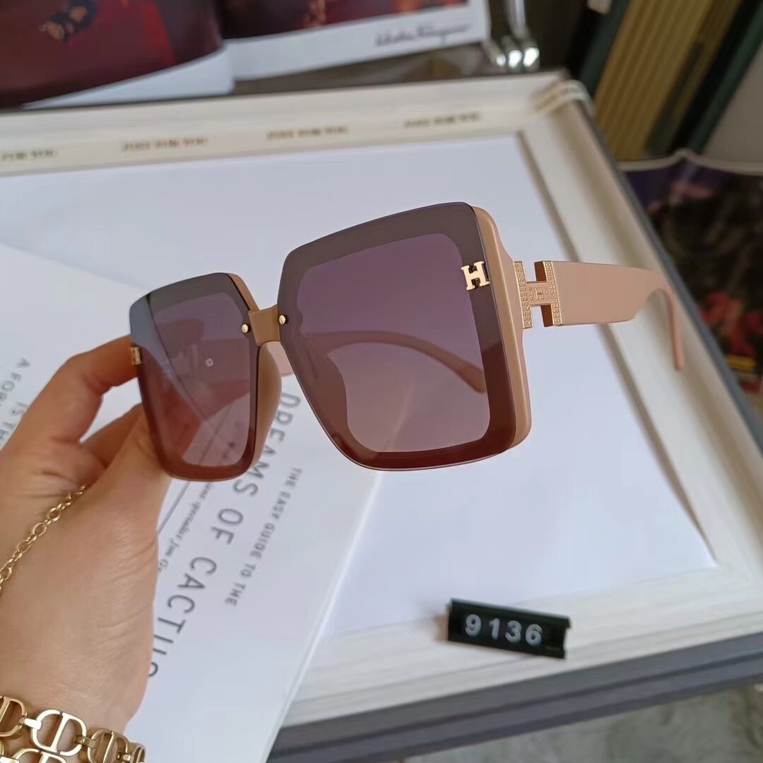 Luxury Brand Designer 2026 New Womens Polarized Sunglasses Oversized Orange Frame UV400 Anti-UV Face Shades for Driving Streetwear
