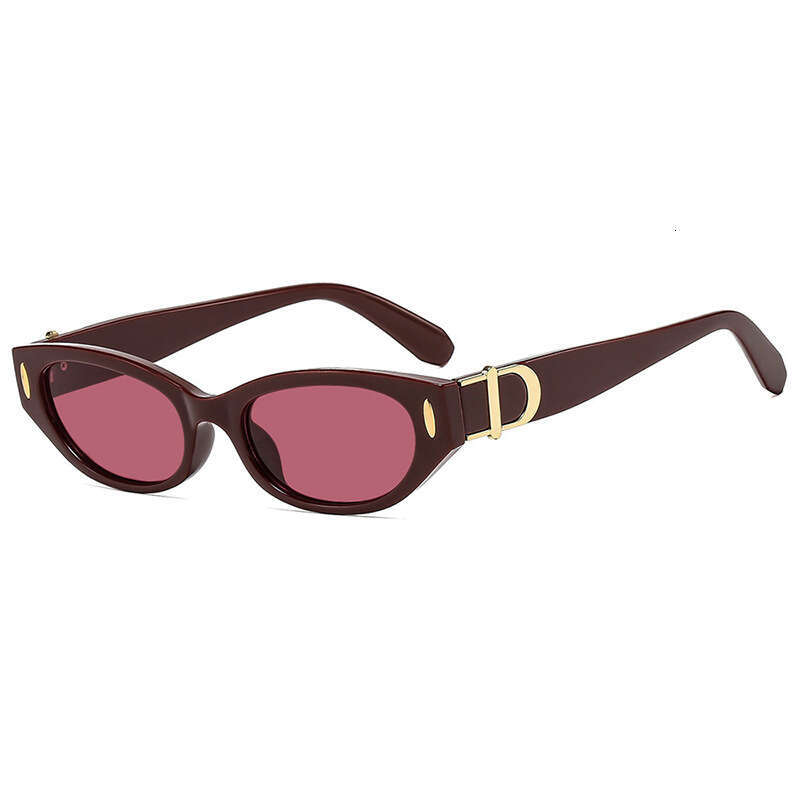 Luxury Sunglasses 2026 High-End Fashion Daily Rivet Small-Frame Cat-Eye 2025 New Model European And American Street Style Women's Versatile Trend