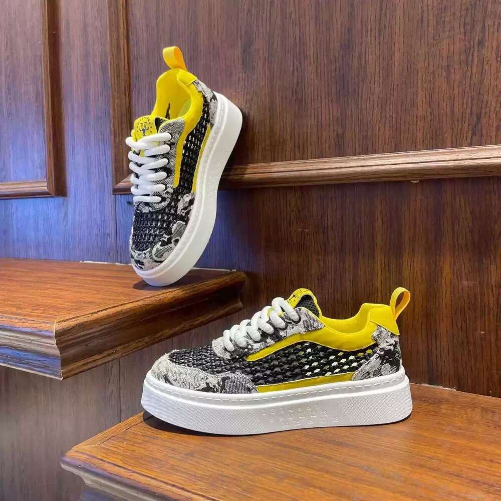 2026 Summer New Breathable Mesh Thick-Soled Sneakers Comfortable Versatile Sports Casual Trendy Men's Shoes