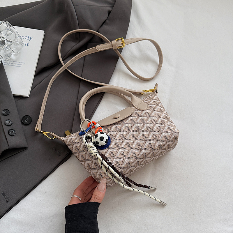 free shipping luxury bag 2026 New Women's Casual Commuter Shoulder Bag, Fashion Trendy Unique Design, Korean Style High-End Versatile Crossbody P