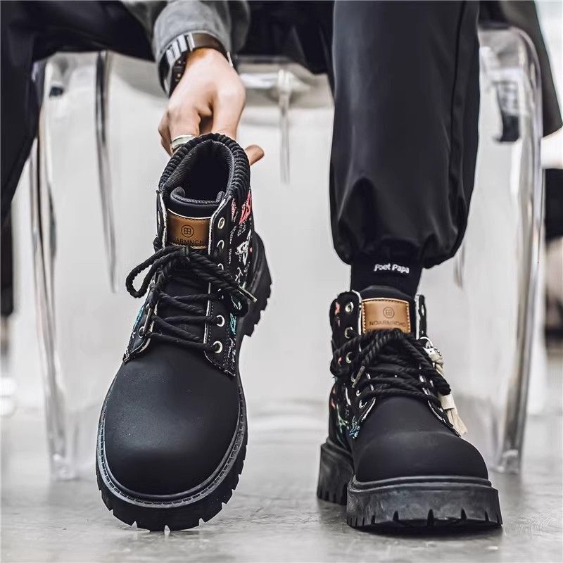 Mens Black Platform Combat Boots With Colorful Embroidery And Tassels daily outfit